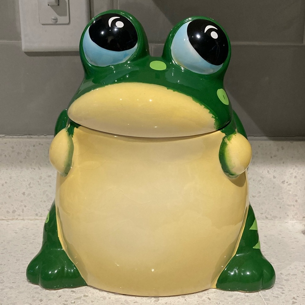 SOLD | Vintage Ceramic 1980s Frog Cookie Jar Canister